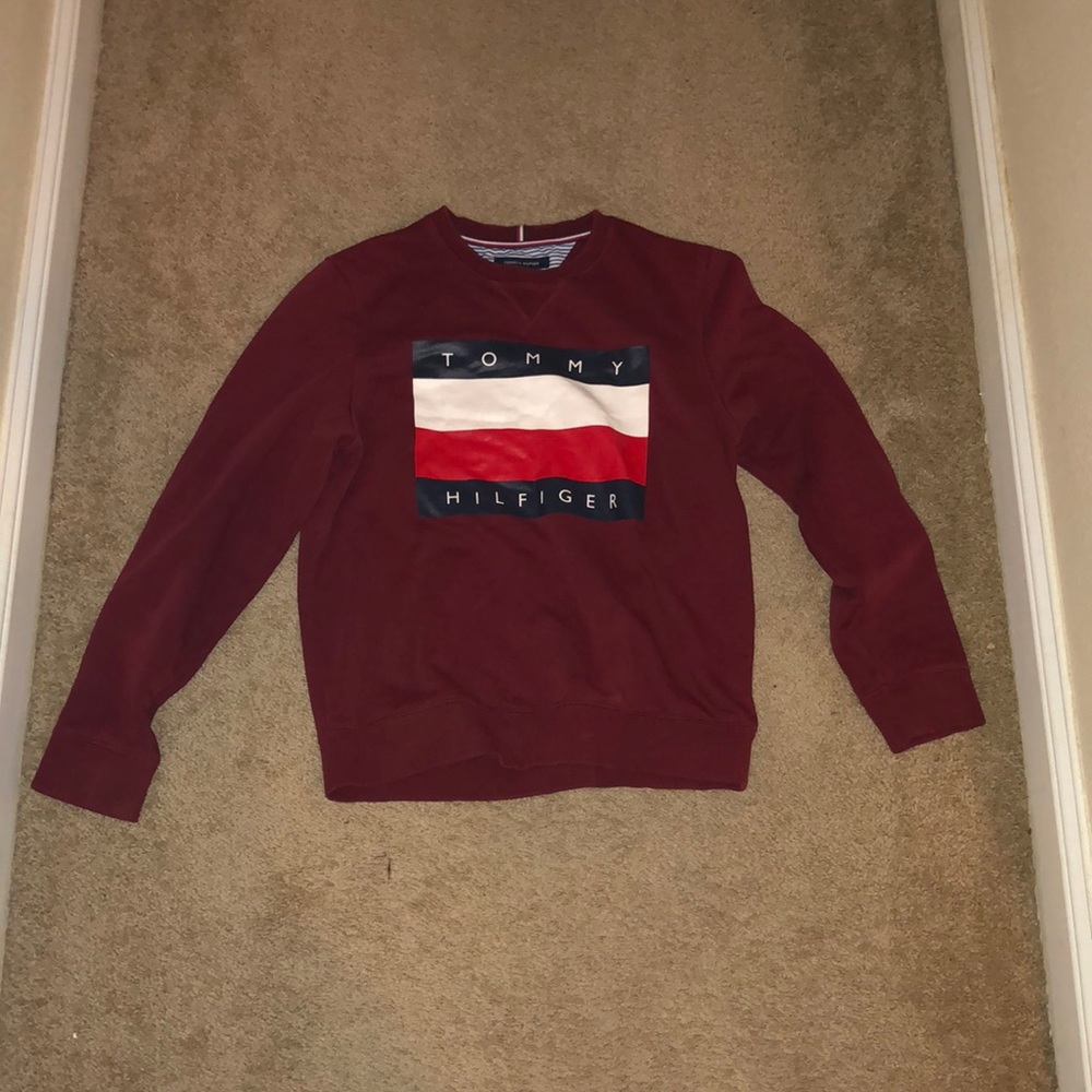 Tommy Hilfiger sweater